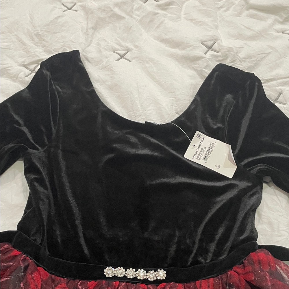 Holiday Black Velvet Long Sleeve Dress - Picture 3 of 7